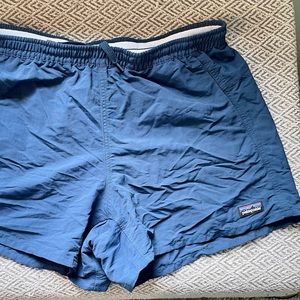 Blue patagonia baggies shorts 5”